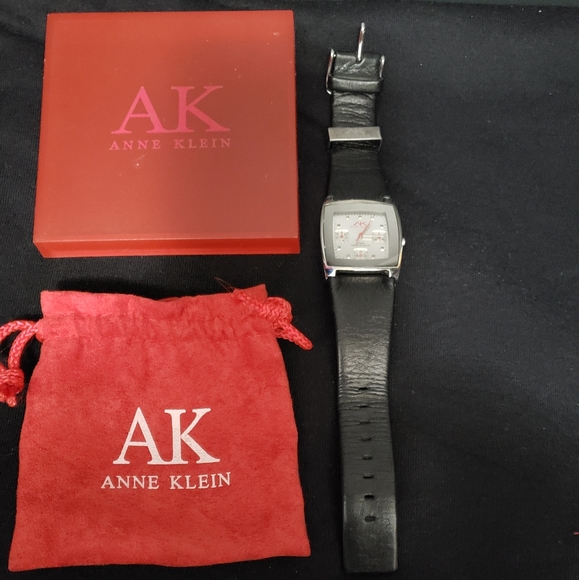 Anne Klein Watch - Picture 2 of 4